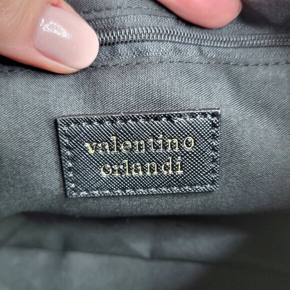 Valentino Orlandi "V" Lock Crossbody Bag w/ Wallet Purse, NWT, Non~Smoking Home - Picture 7 of 9